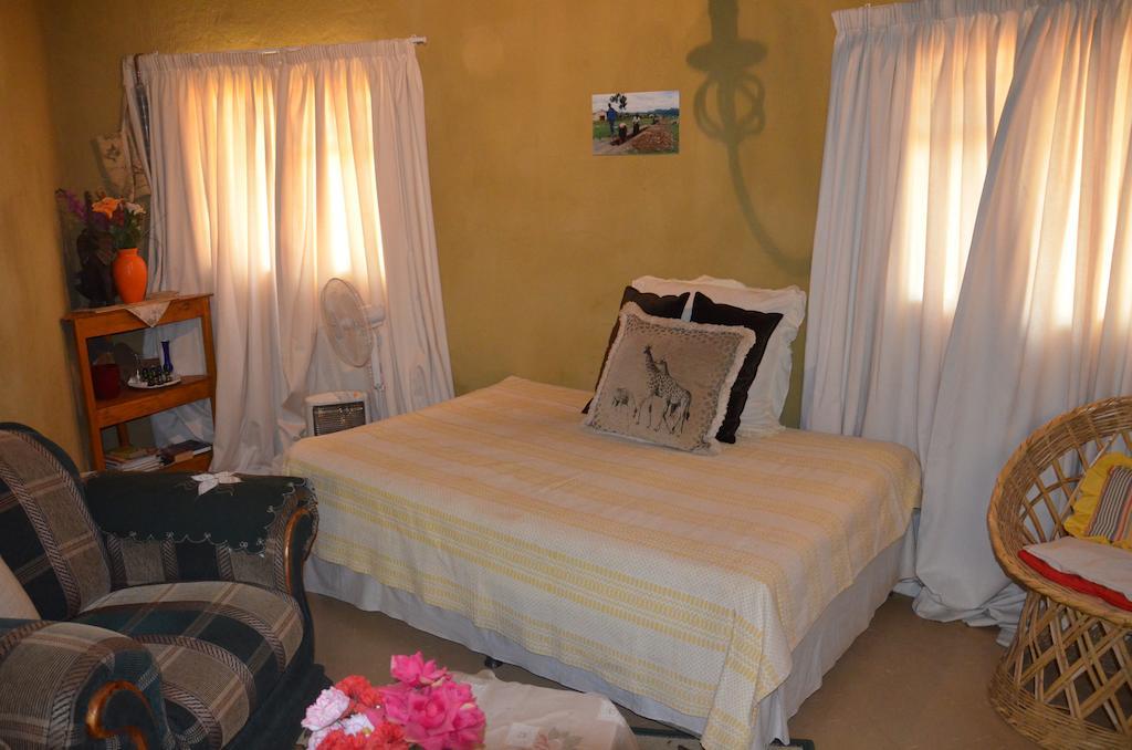 Bama Lodge Rietfontein Стая снимка