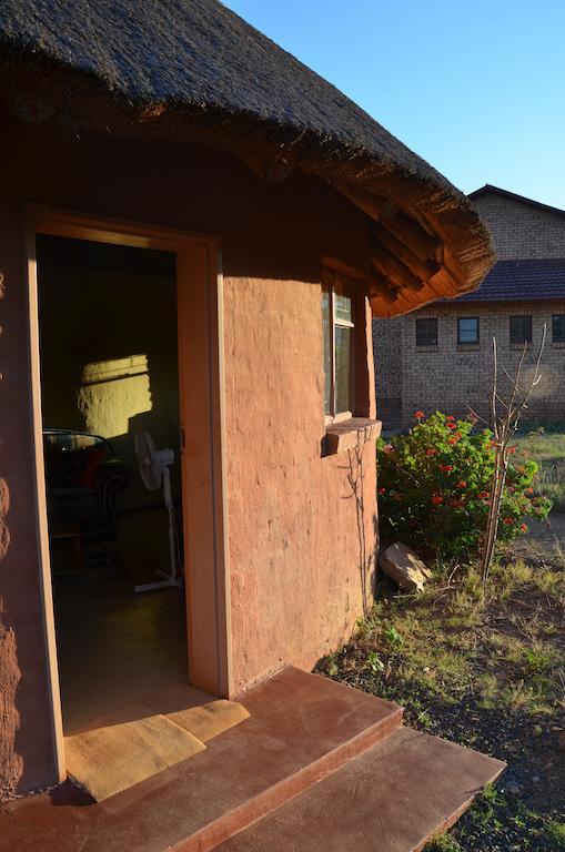 Bama Lodge Rietfontein Екстериор снимка