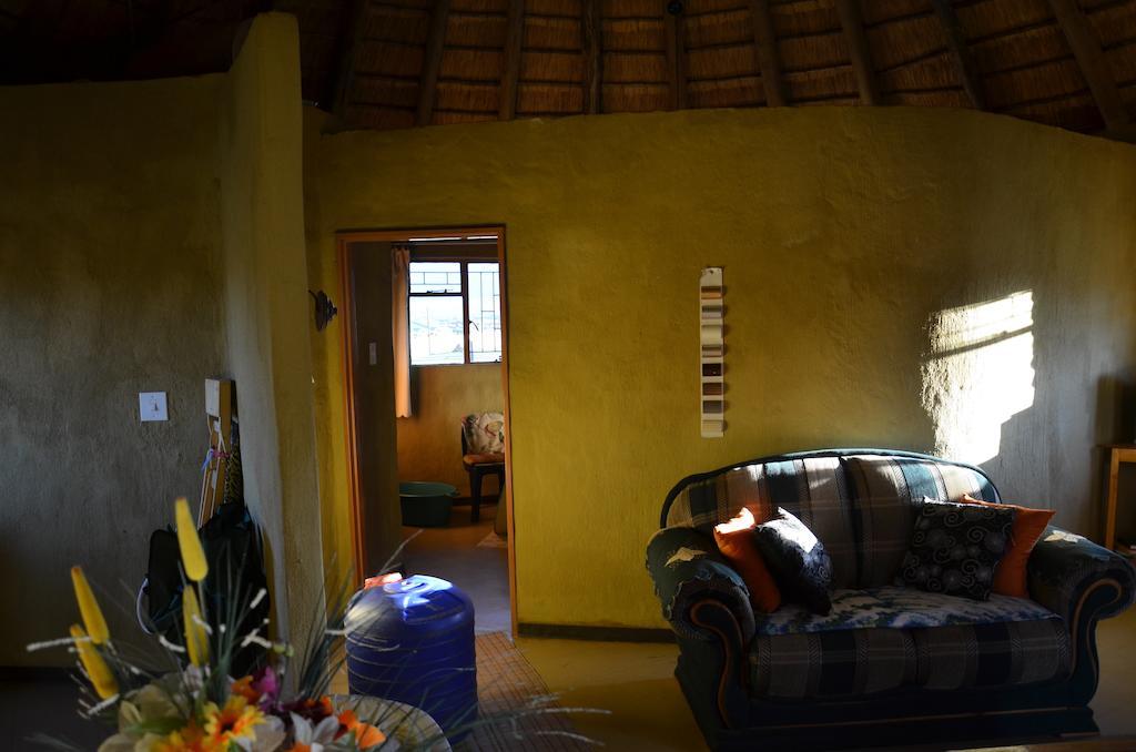 Bama Lodge Rietfontein Екстериор снимка