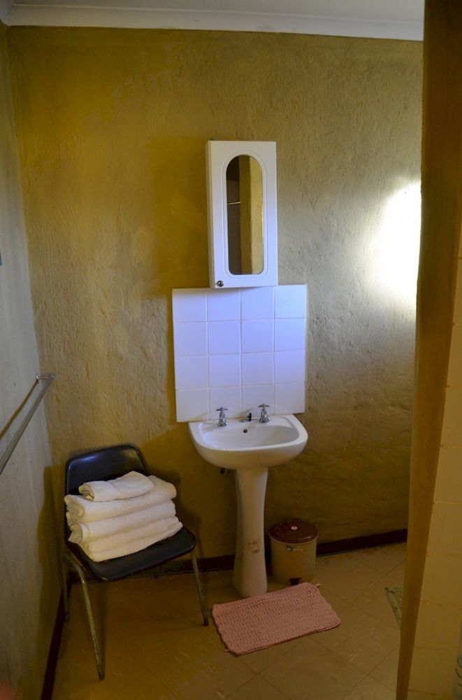 Bama Lodge Rietfontein Екстериор снимка